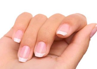 2 minutes for beautiful and strong nails