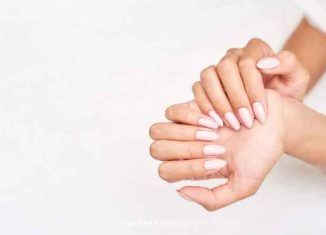 Understanding bulging nails: definition and characteristics